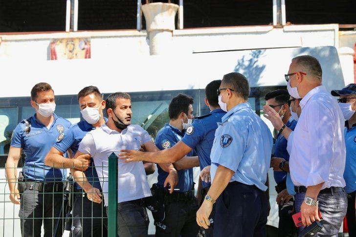 Didim’de kaçak yapılar yıkıldı G2