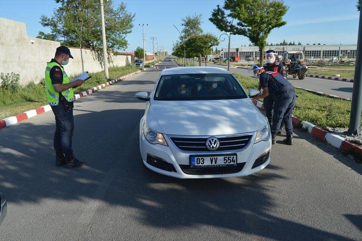 Afyonkarahisar'da bir beldede giriş çıkışlar sınırlandırıldı G2