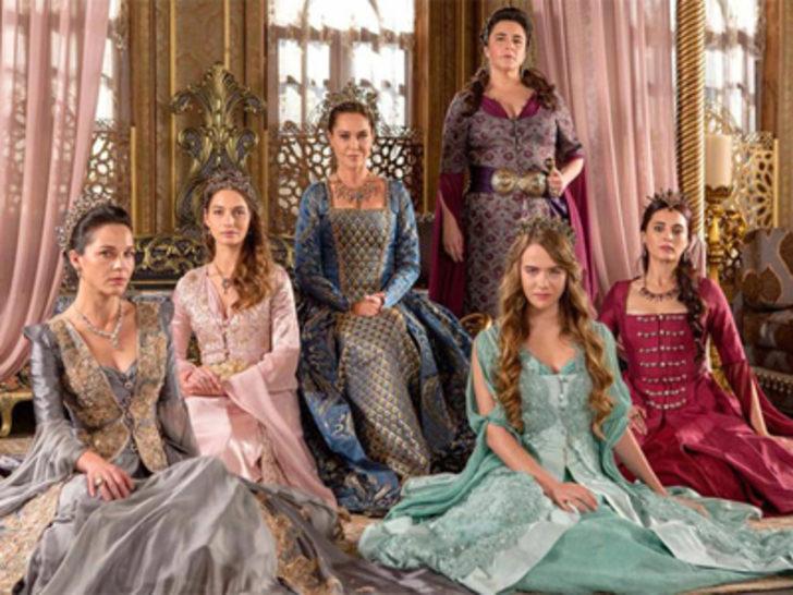 Aslıhan Gürbüz ve Berk Cankat aşk mı yaşıyor G5