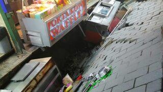 Ortaköy'de kumpircilerin olduğu sokakta çökme