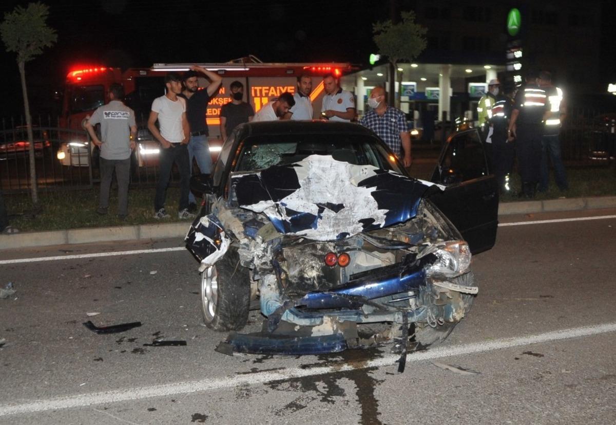 Bafra&rsquo;da kaza: 4 yaralı