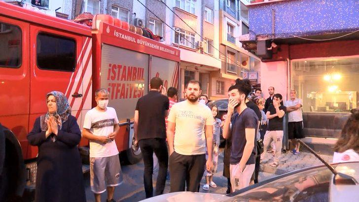 Esenler'de korkutan yangın! Vatandaş sokağa döküldü G5