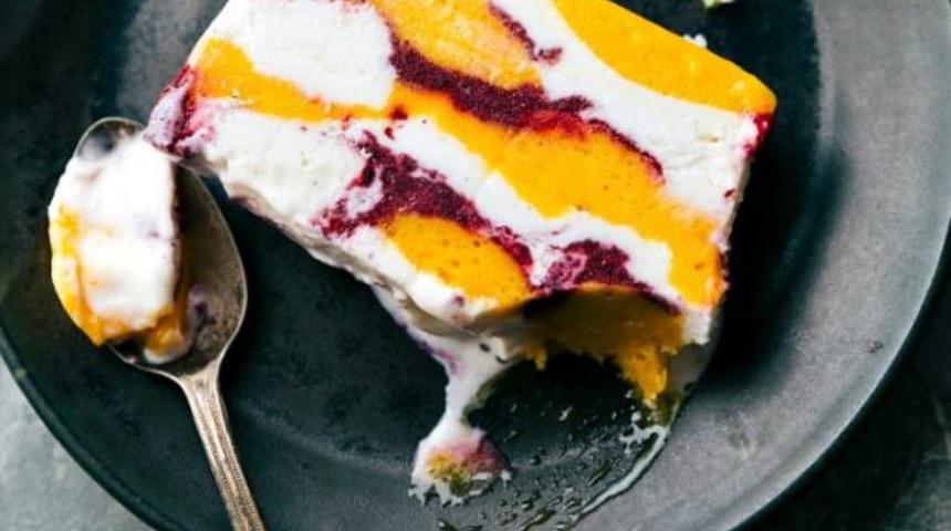 Yaz Güzeli: Karışık Meyveli Dondurma