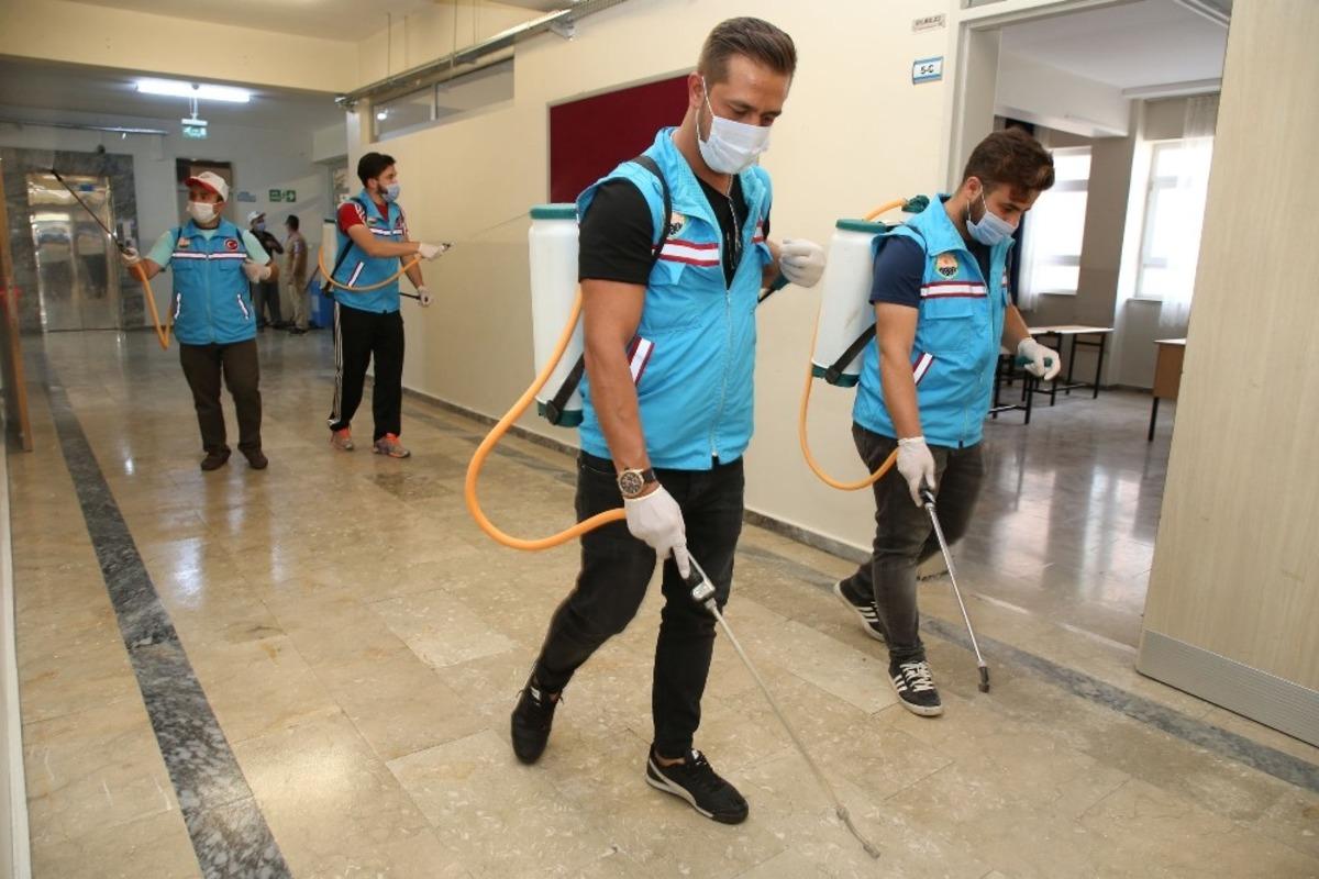 G&ouml;lbaşı okulları YKS&rsquo;ye hazır