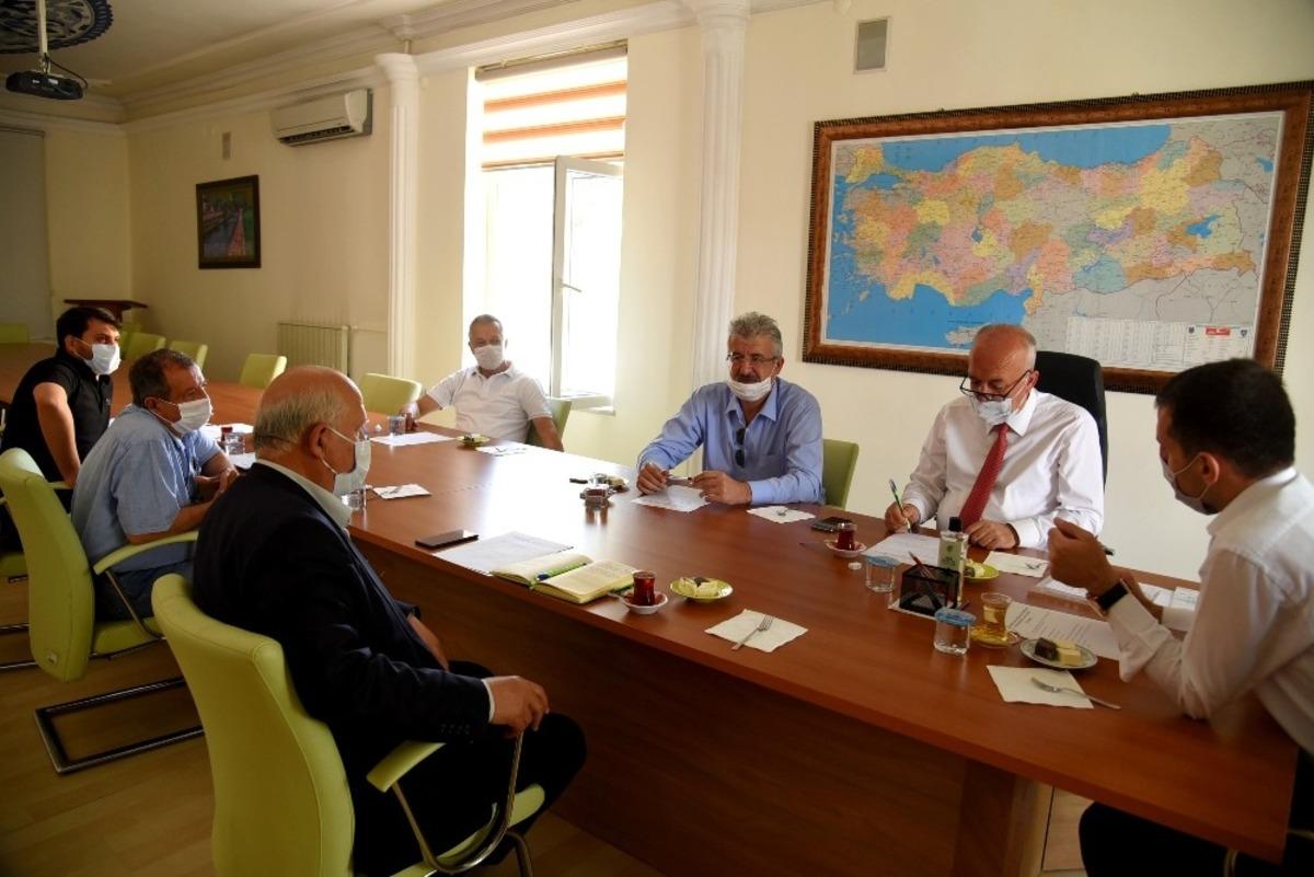 Dursunbey OSB Y&ouml;netimi Toplandı