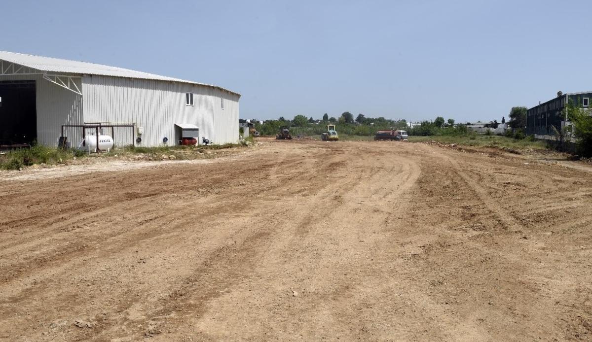 T&uuml;t&uuml;nc&uuml;: &ldquo;Yeni yollar Altınova&rsquo;ya değer kazandıracak&rdquo;