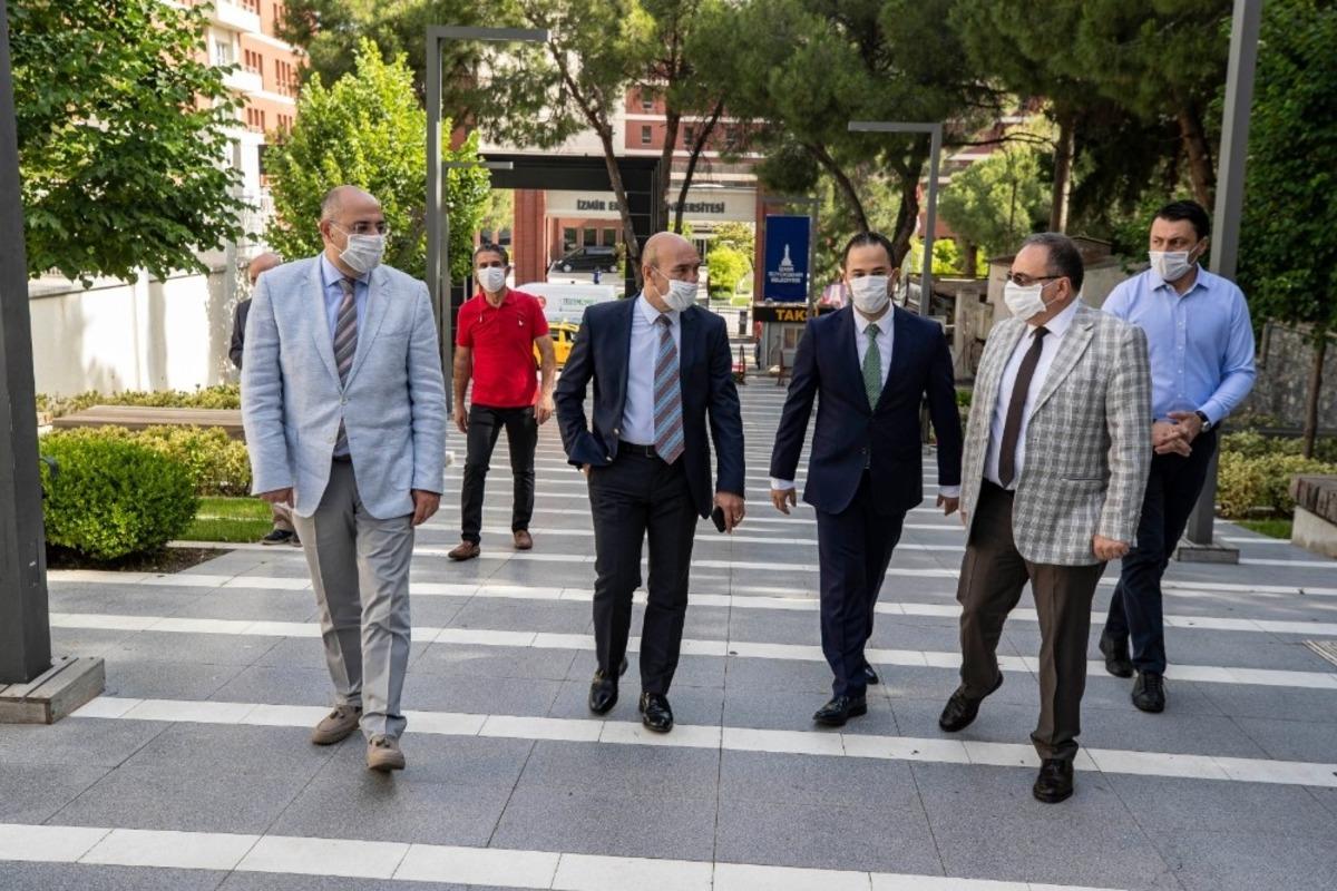 Başkan Soyer yeniden a&ccedil;ılan teleferik tesislerini gezdi