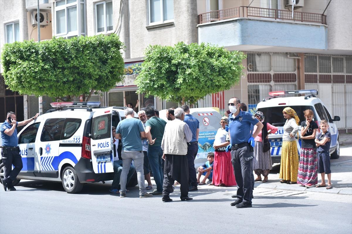 G&Uuml;NCELLEME - Mersin'de "kız ka&ccedil;ırma" kavgası: 3 yaralı