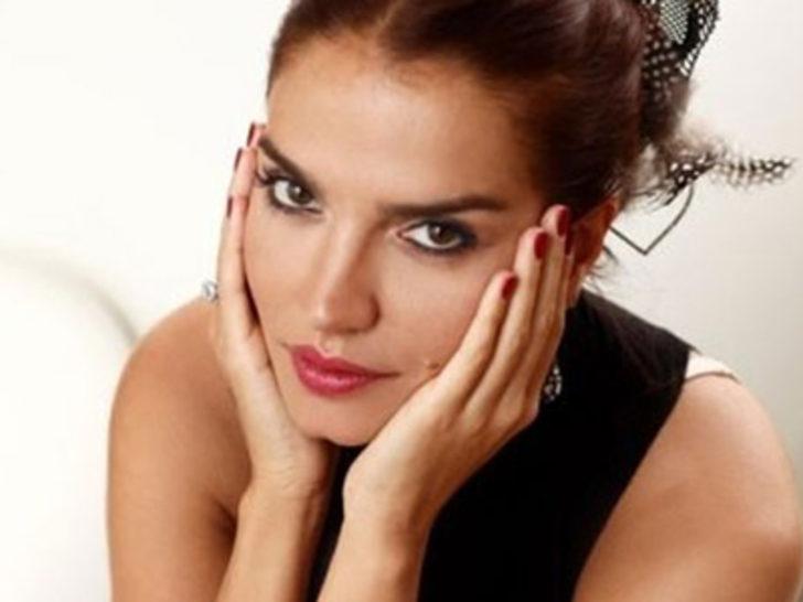 Ebru Akel o valeleri affetti G3