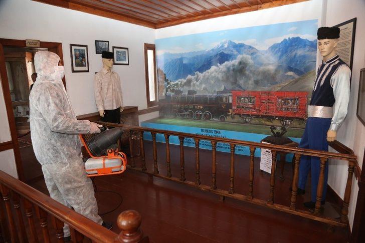 Odunpazarı’nda virüse karşı dezenfekte çalışmaları G3