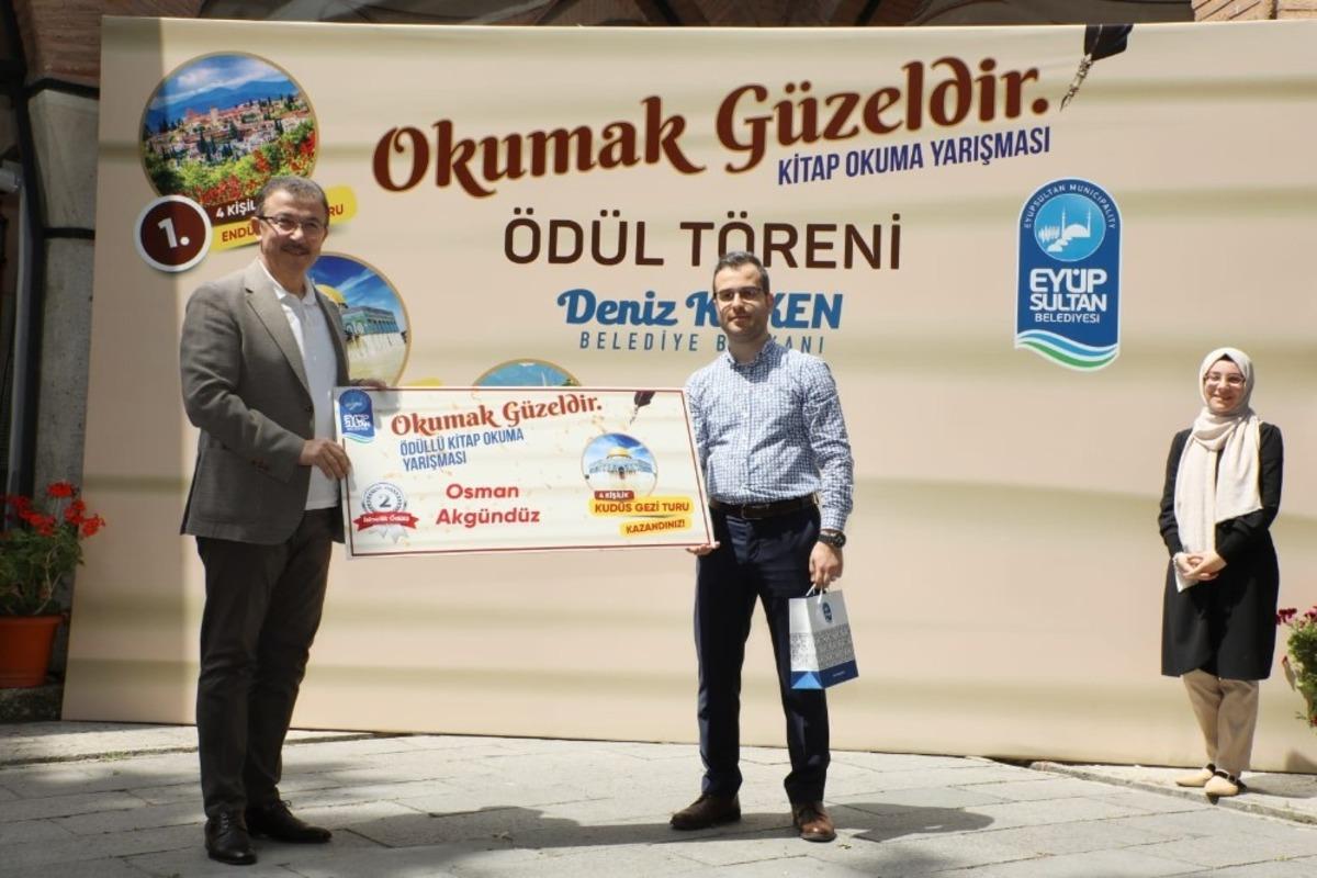 Ey&uuml;psultan&rsquo;da &ldquo;Okumak G&uuml;zeldir&rdquo; yarışmasında &ouml;d&uuml;ller sahiplerini buldu