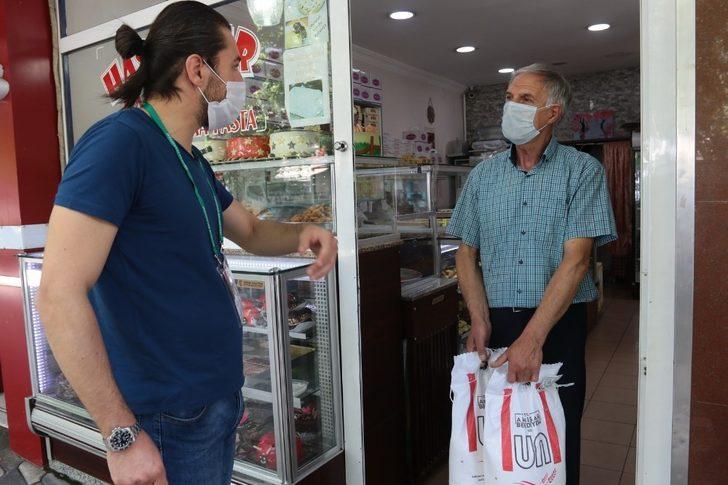 Akhisar Belediyesinden esnafa destek devam ediyor G1