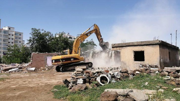 Büyükşehir Belediyesi Ahmet Kaya Caddesini hizmete açıyor G3