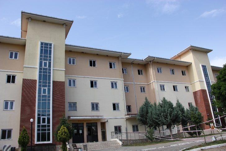 Muğlasporlu futbolcular kendilerine tahsis edilen yurdu terketti G1