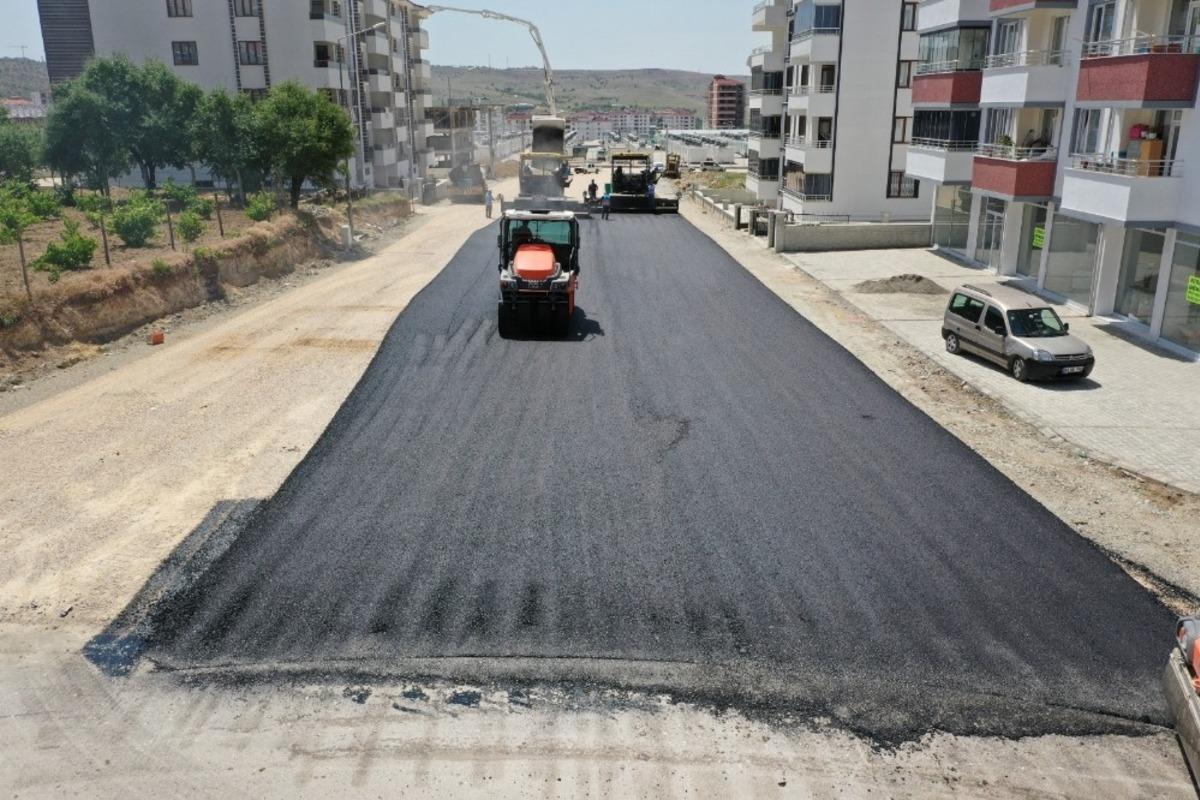 Elazığ Belediyesi&rsquo;nden &uuml;st yapı ve ila&ccedil;lama &ccedil;alışmaları