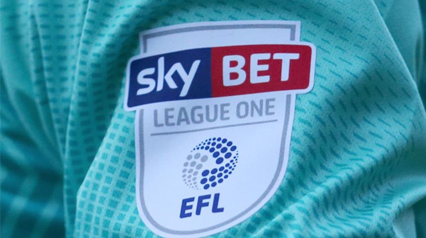 İngiltere'de üçüncü ve dördüncü liglerde sezon sonlandırıldı