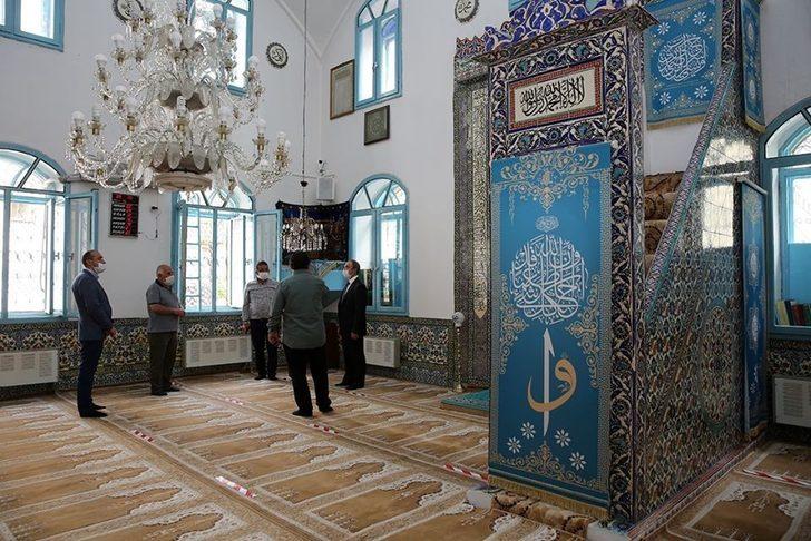 Vali Epcim Karasakal ve Veysel Efendi Camilerinde incelemelerde bulundu G3