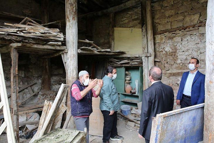 Vali Cüneyt Epcim, dede mirası mesleğinin son ustası Recai Purutoğlu’nu ziyaret etti G4