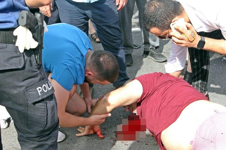 Antalya'da feci kaza! Genç kadın gözyaşlarına boğuldu G5