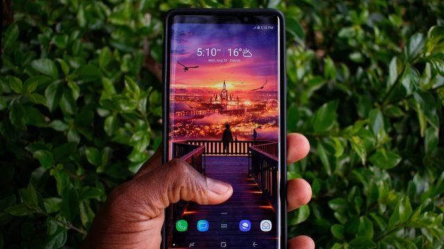 Samsung Galaxy Note 20'de düz ekran kullanabilir! Peki neden?