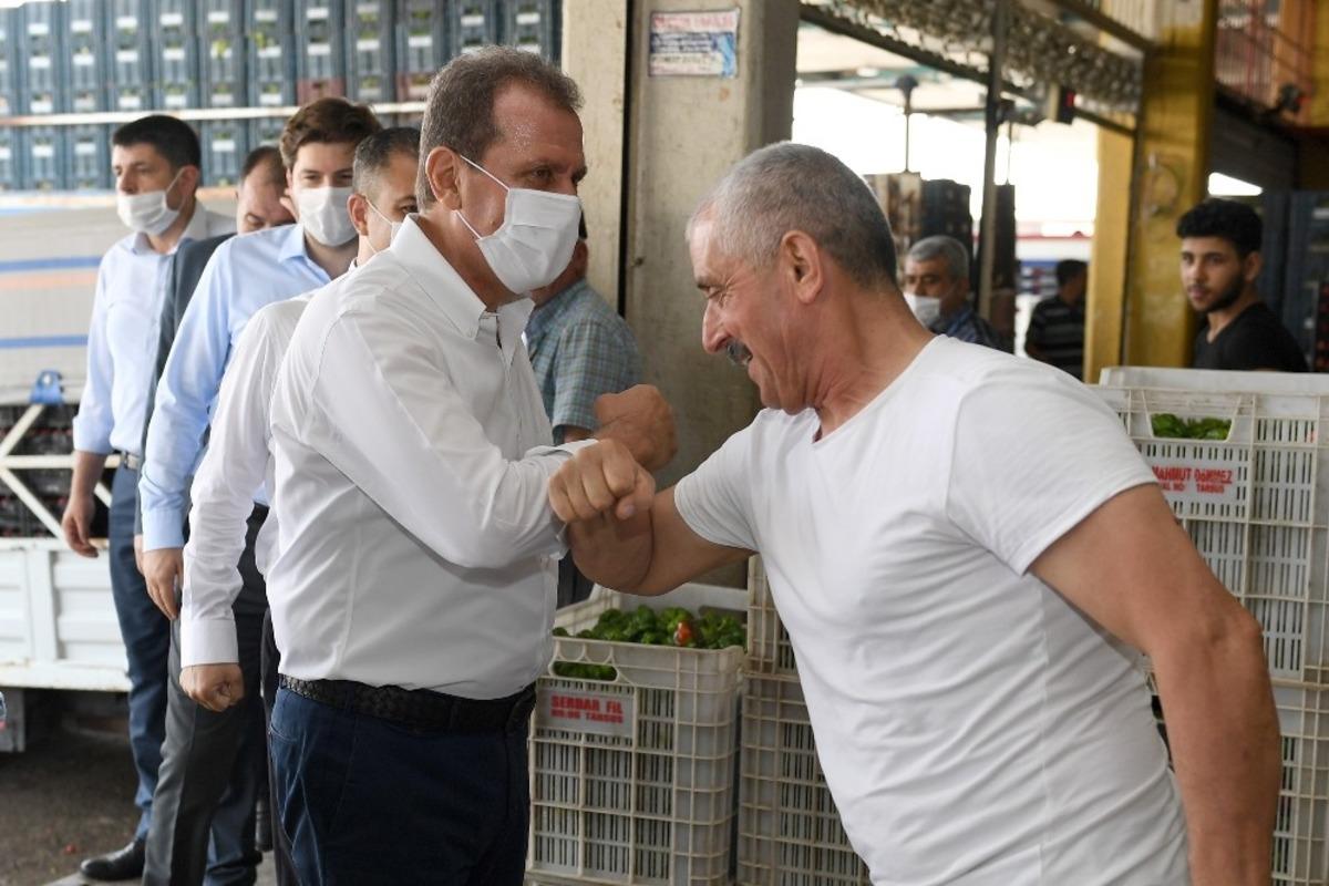 Se&ccedil;er, Tarsus&rsquo;ta hal esnafı ile bir araya geldi