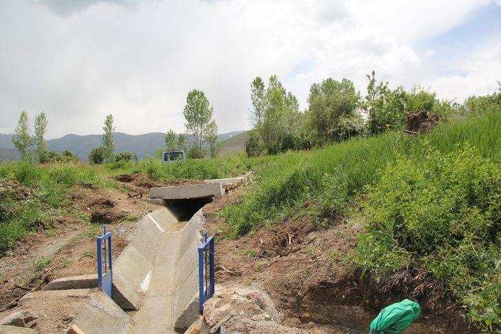 Van Büyükşehir Belediyesinden 61 bin metre uzunluğunda sulama kanalı G5