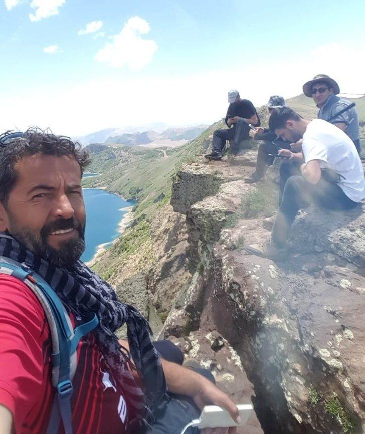 Doğaseverler Nemrut Gölü’nün çevresini 12 saatte turladı G5