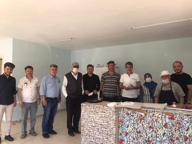 Siyasileri buluşturan açılış G3