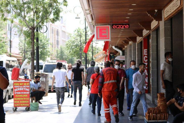 Diyarbakır'da ikinci dalga endişesi devam ediyor! Maskesiz sokağa çıkmak yasaklandı G4