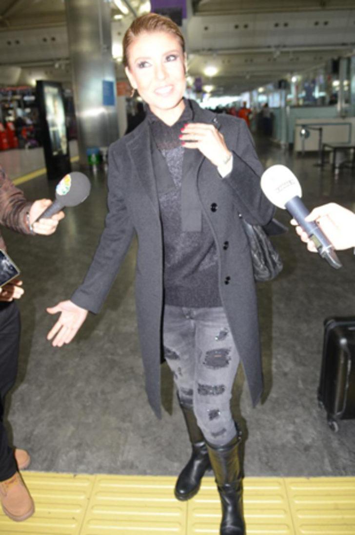 Gülben Ergen eşinin ceketini giydirdi G3