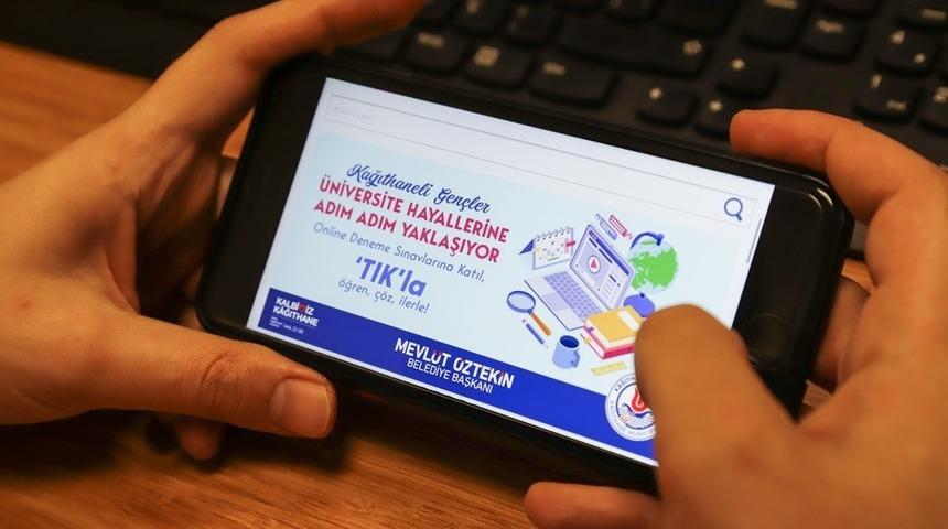 Üniversite adaylarına online destek