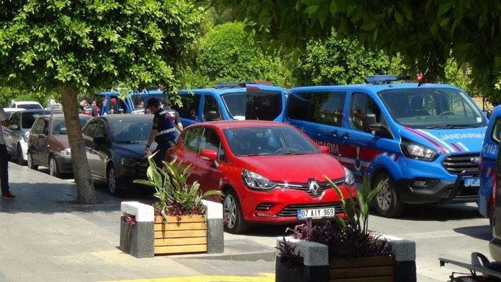 Jandarmaların arasında 'Kimse başını öne eğmesin' diye bağırdı G3