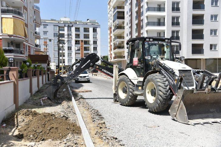 İncirliova’da ağaçlandırma çalışmaları devam ediyor G4
