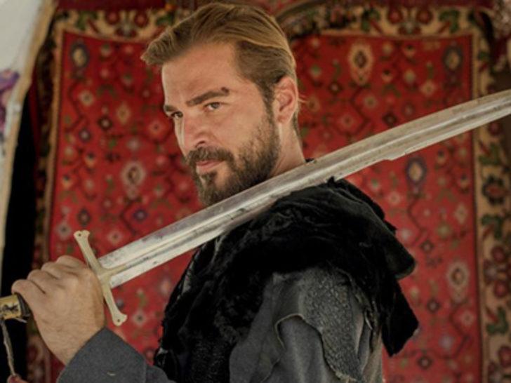 Engin Altan Düzyatan baba oldu G2