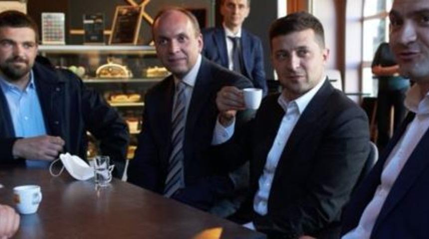 Karantinayı ihlal eden Devlet Başkanı'na para cezası