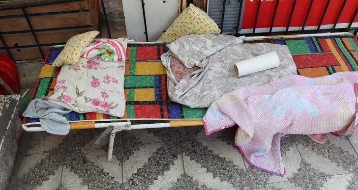 Uyuyan küçük çocuğu kanlar içinde buldular! Şaşkına çeviren olay G1