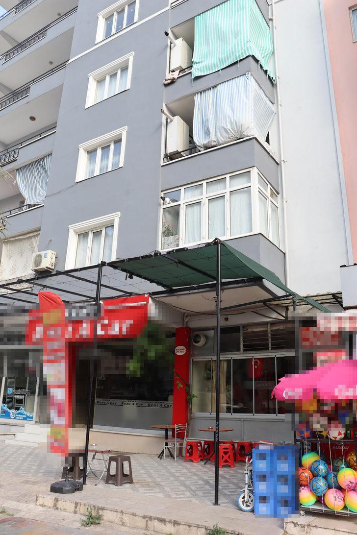 Uyuyan küçük çocuğu kanlar içinde buldular! Şaşkına çeviren olay G5