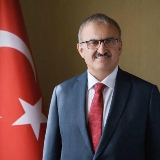 Vali Karaloğlu’ndan duygusal paylaşım: “Vakit saati doldu”