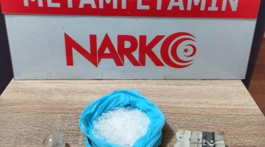 Kdz. Ereğli polisinden uyuşturucu operasyonu: 13 g&ouml;zaltı