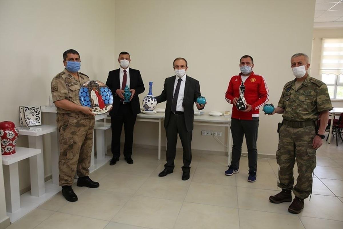 Vali C&uuml;neyt Epcim, Aydıntepe&rsquo;de &ccedil;eşitli ziyaretler ger&ccedil;ekleştirdi