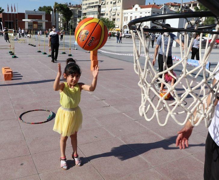 Çocuk ve gençler için spor parkuru düzenlendi G4