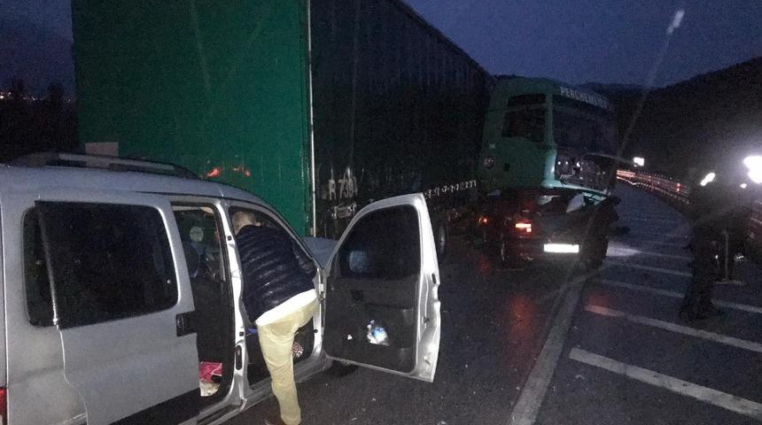 Kargı’da zincirleme trafik kazası: 2 yaralı