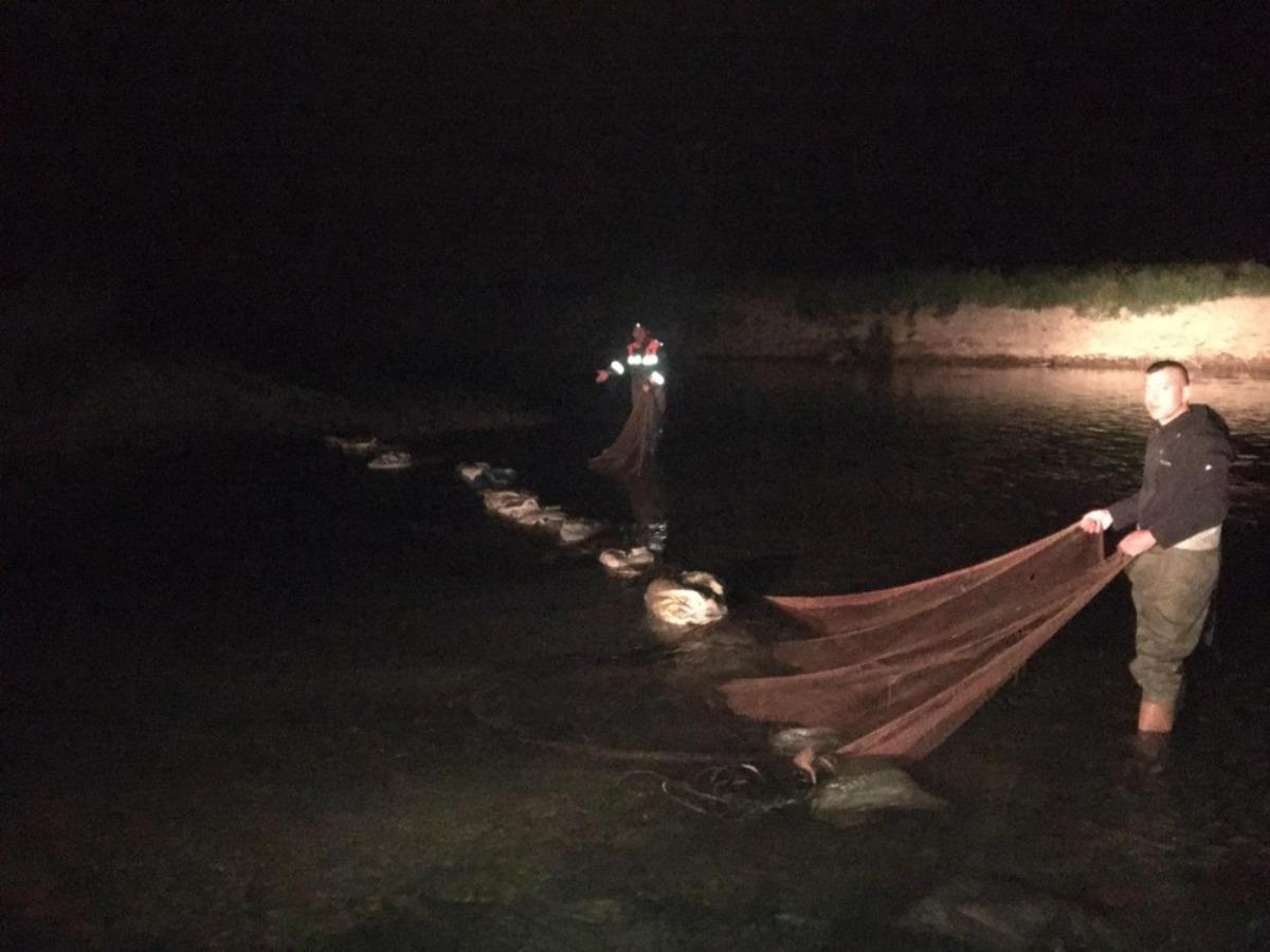 Muradiye&rsquo;de ka&ccedil;ak avlanmış 6 ton inci kefali ele ge&ccedil;irildi