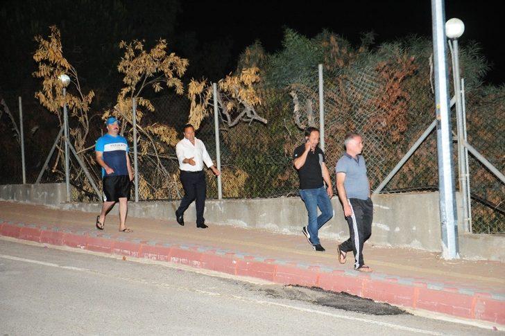 Vatandaşın geçmeye korktuğu yol yeniden yapılıyor G3