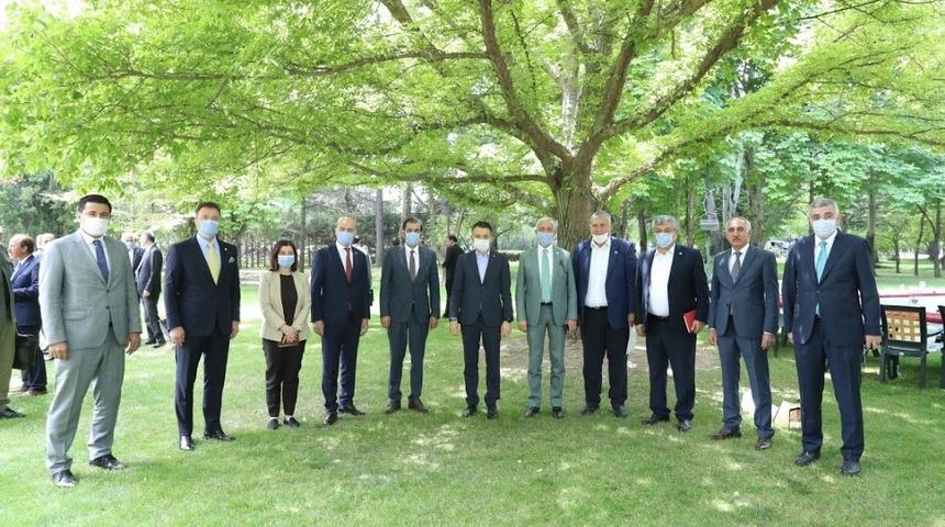 &Ccedil;ift&ccedil;ilerin sorunları tarım bakanına iletildi