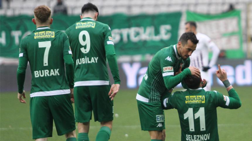 Bursaspor son anlarda nefes alıyor