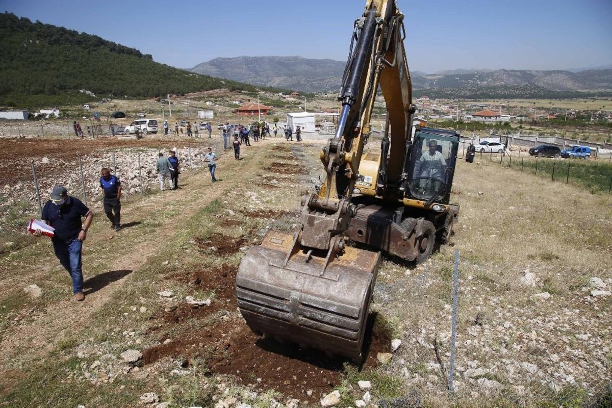 D&ouml;şemealtı&rsquo;nda ka&ccedil;ak yapılara ve işgallere ge&ccedil;it verilmiyor