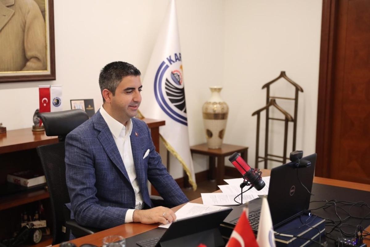 Başkan G&ouml;khan Y&uuml;ksel canlı yayında usta gazetecilerin sorularını yanıtladı