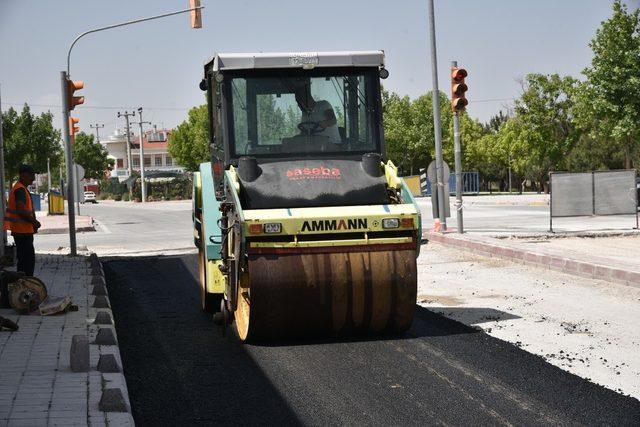 Selçuklu’da asfalt çalışmaları