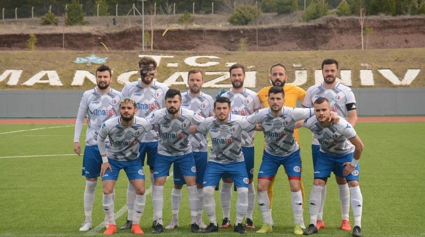 Anadolu Üniversitesi Futbol Takımı geri sayıma geçti